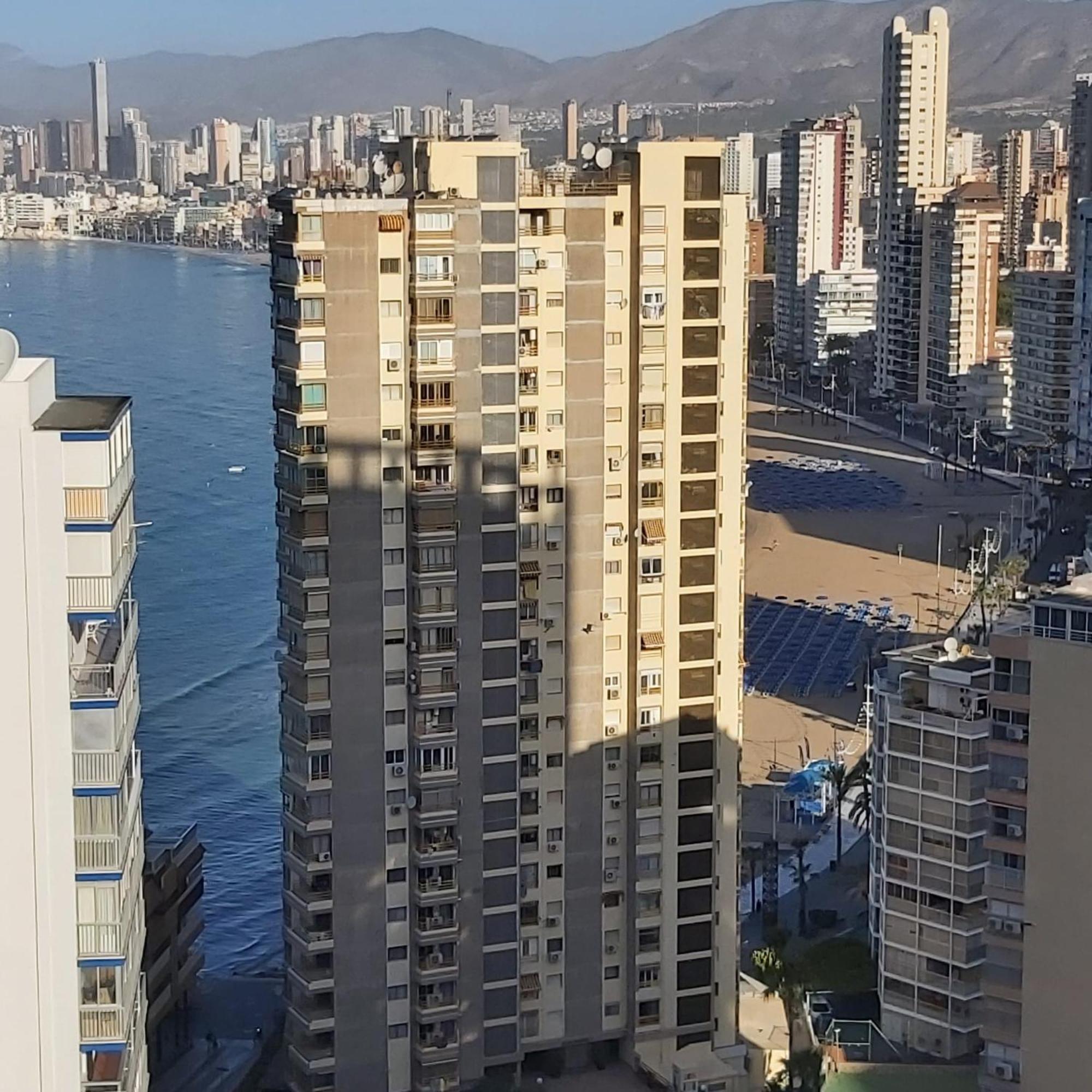 شقة Piso Eva Con Magnificas Vistas بينايدورم المظهر الخارجي الصورة